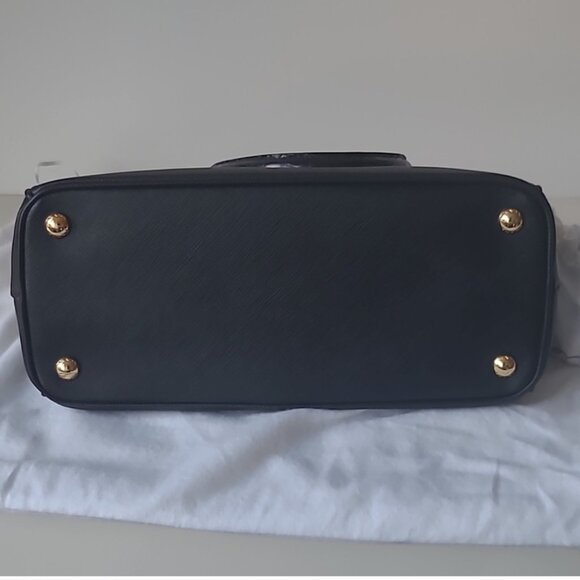 PRADA Crocodile Galleria Saffiano Leather Black Bag - Picture 15 of 16